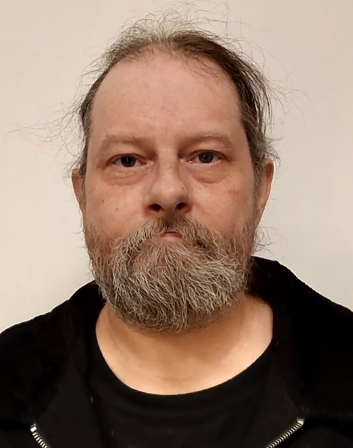 Photo of KENNETH WADE SUTTLES