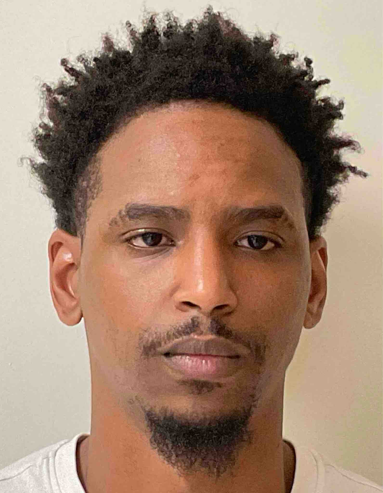 Photo of DEWALLACE MONTEZ SCHARKLEY