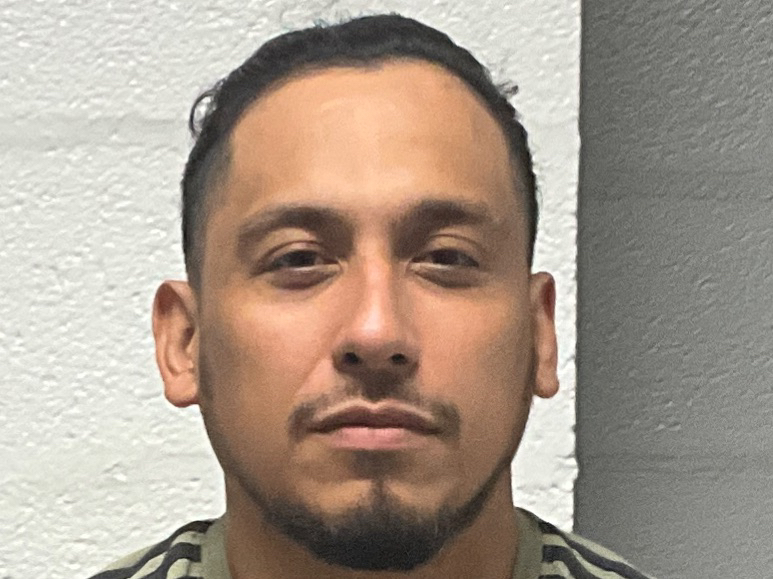 Photo of CHRISTOPHER HERNANDEZ