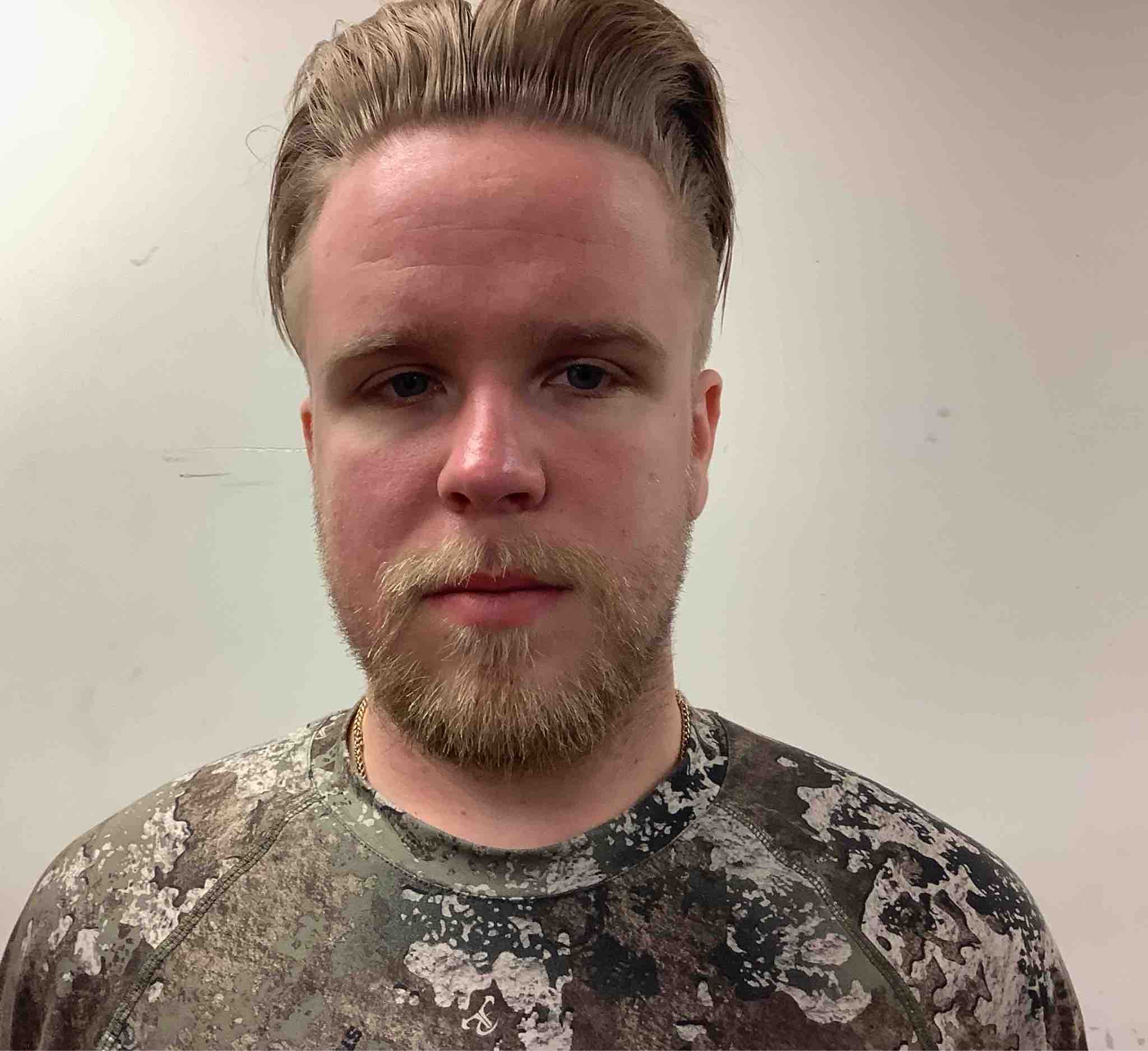 Photo of TYLER RAGLAND