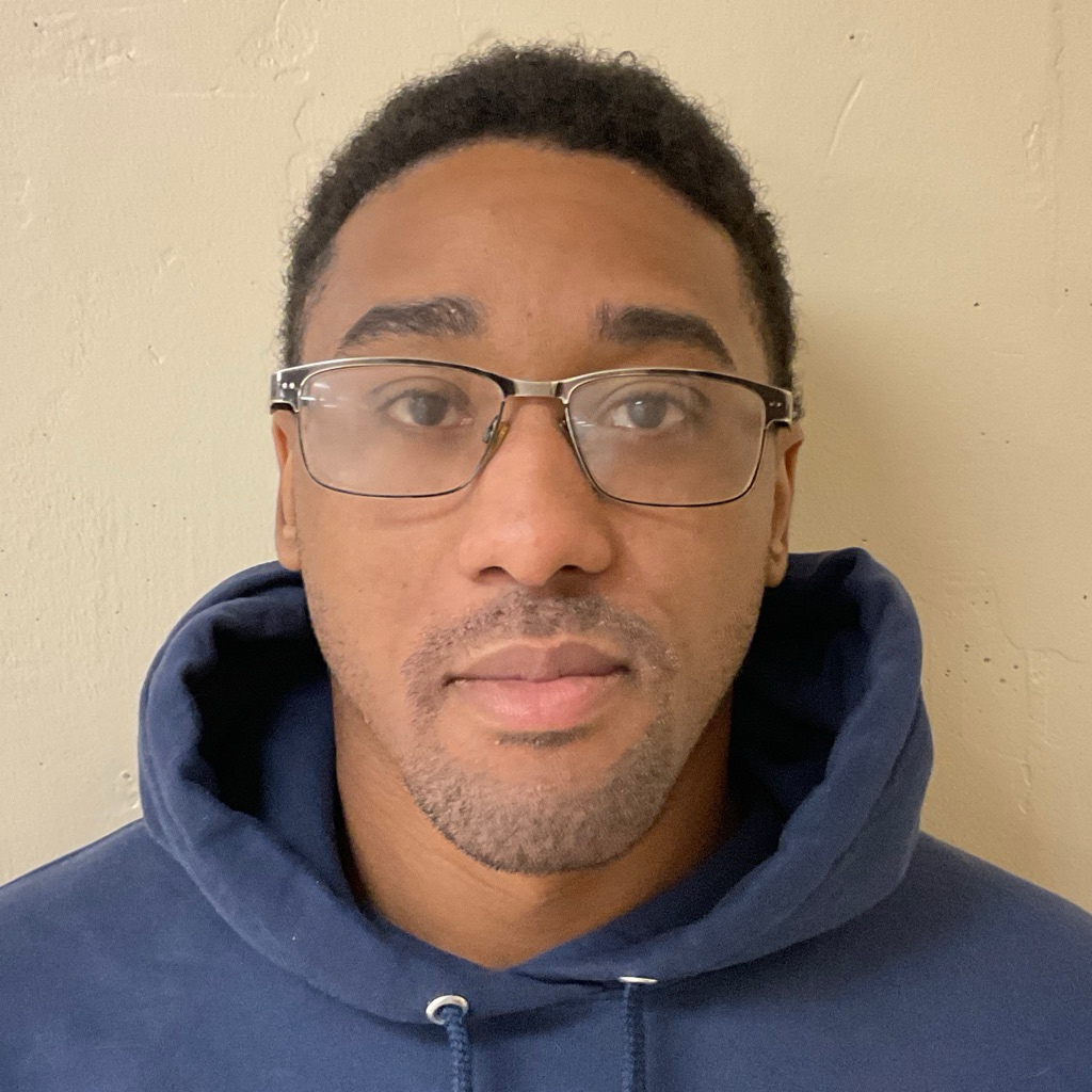 Photo of DONTAVIUS LASHAUN JONES