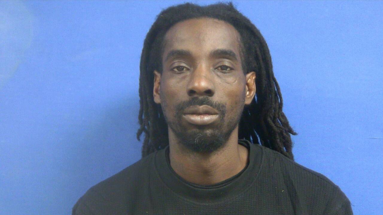 Photo of DEMETRIUS MARSHALL
