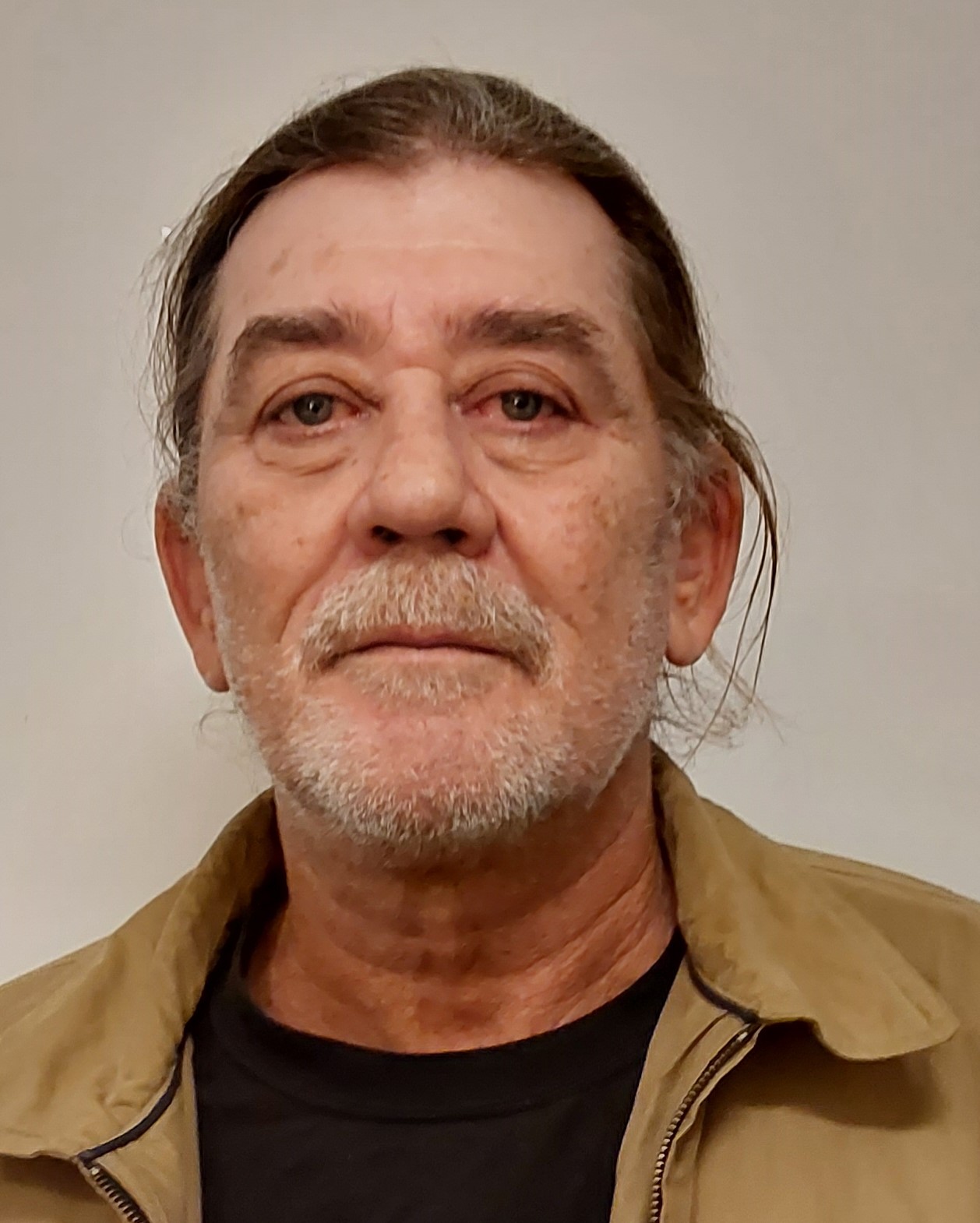 Photo of DENNIS LYMON CUMMINGS