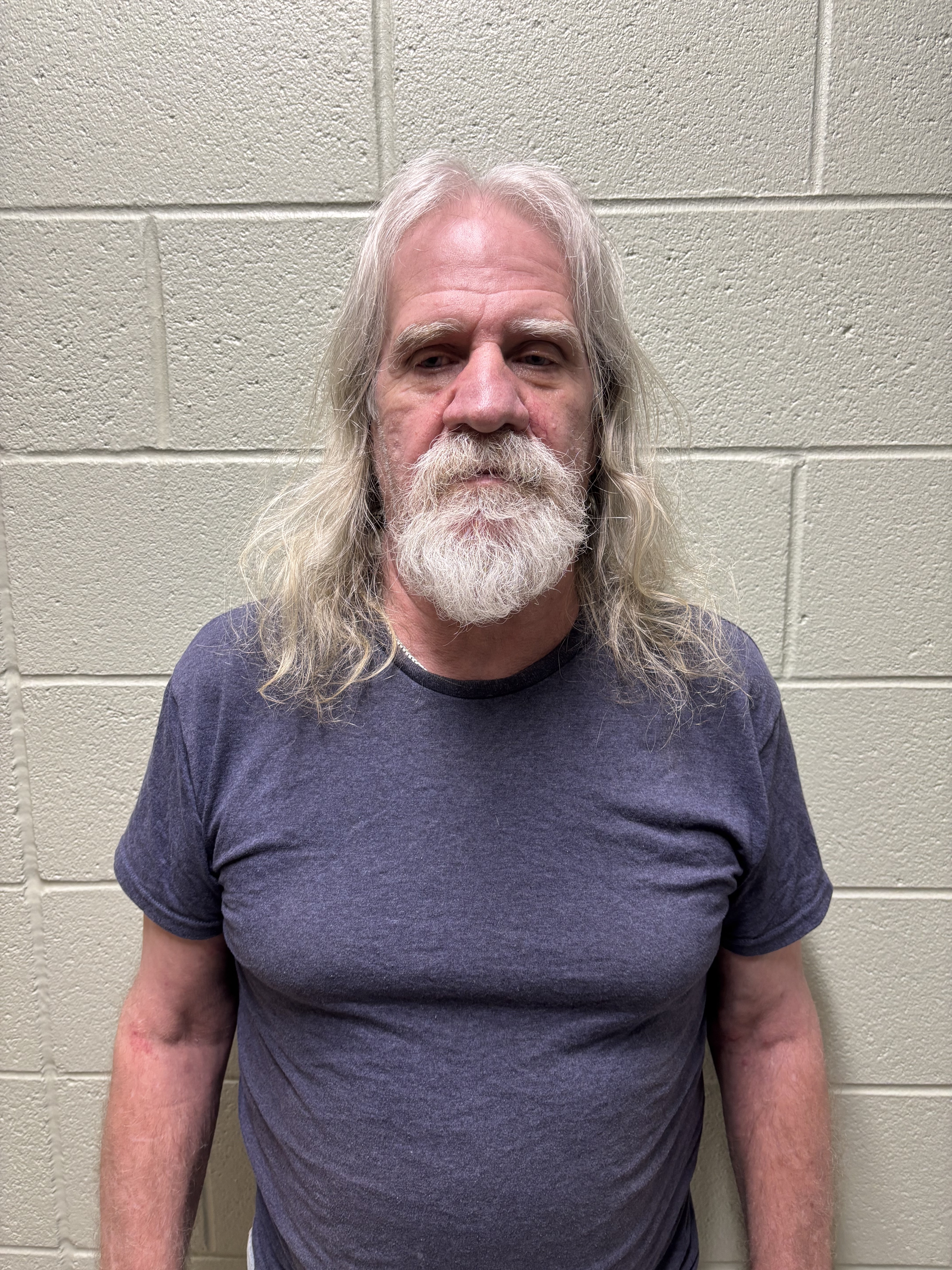 Photo of VELTON WAYNE FINCH