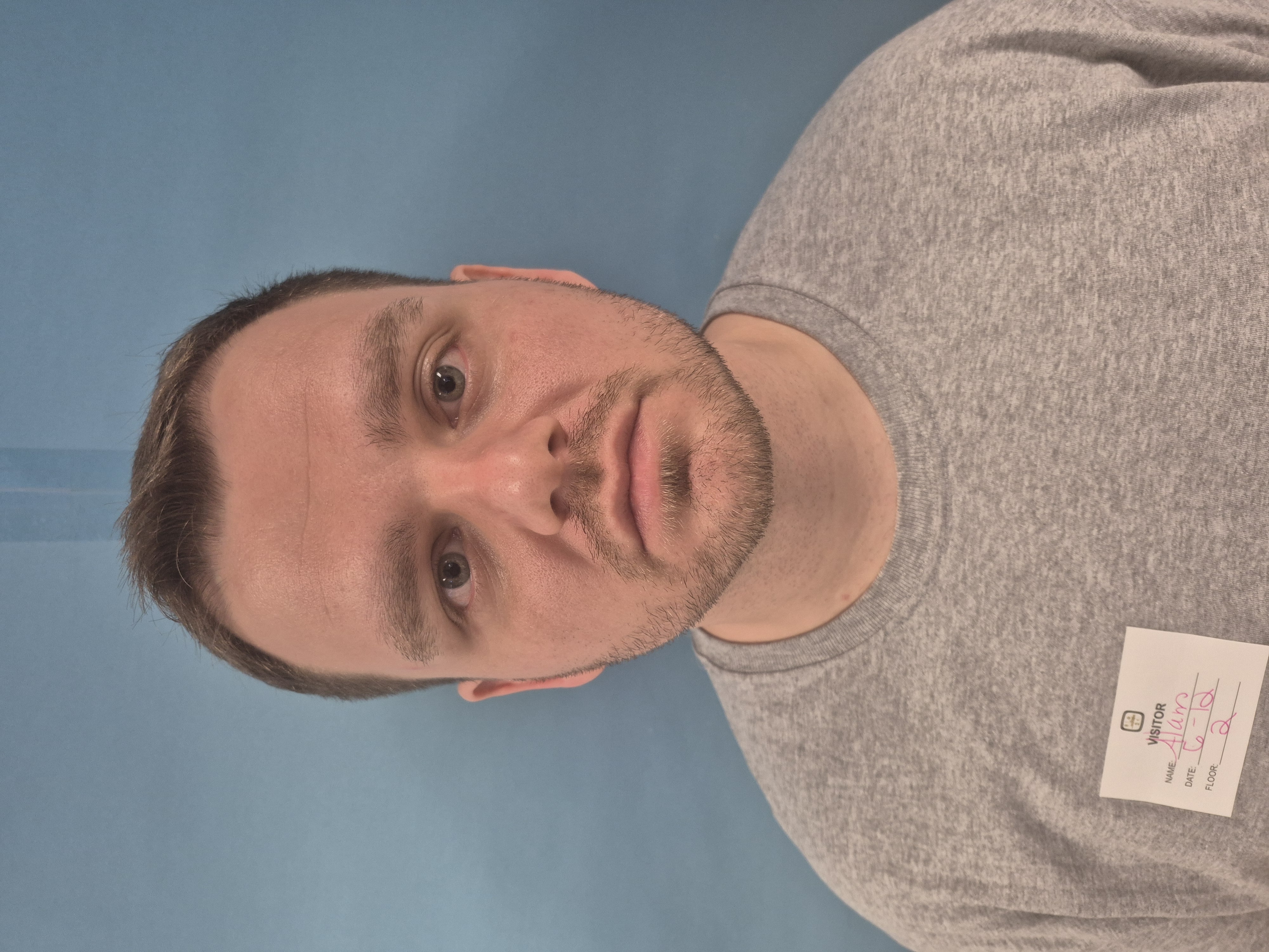 Photo of AARON ROBERT ALANA