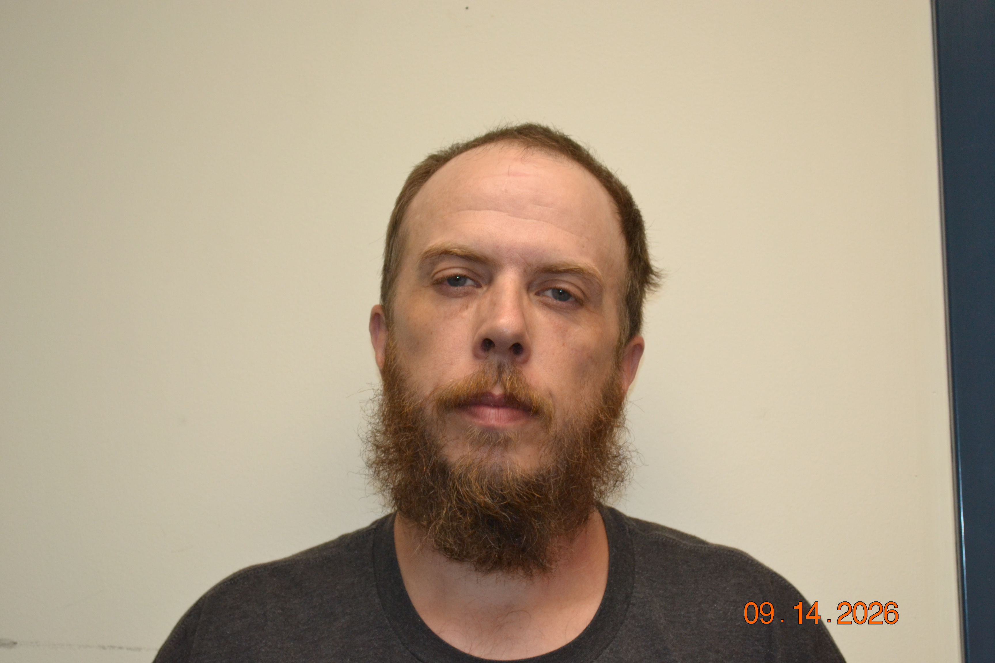 Photo of JONATHAN EVERETT YARBROUGH